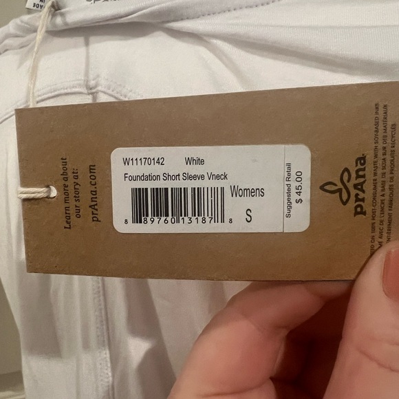 T-shirt - Picture 5 of 5